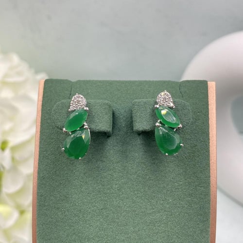 حلق الماس ناعم بوزن 0.16 قيراط