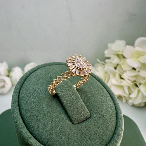 خاتم ألماس دائري مشع بفصوص باغيت ذهب أصفر