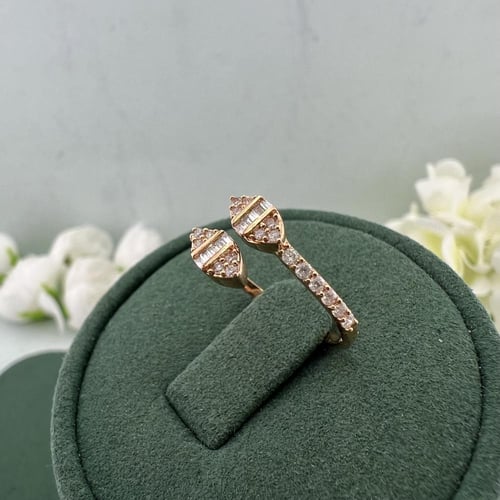 خاتم ألماس مزدوج روز قولد بفصوص باغيت مستطيلة