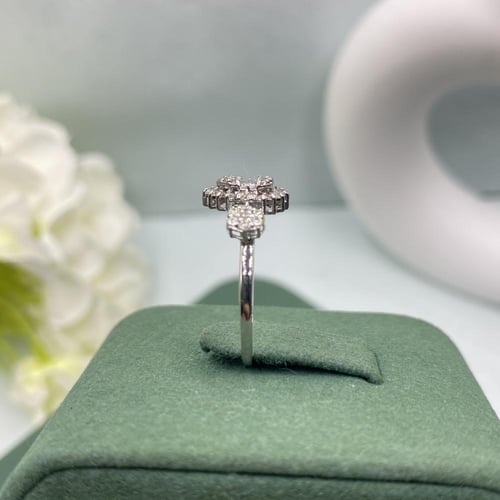 خاتم الماس تصميم كلاسيكي بوزن 0.36 قيراط