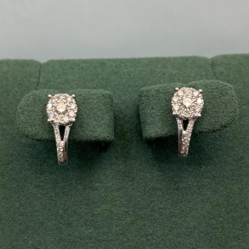 حلق الماس ناعم بوزن 0.34 قيراط