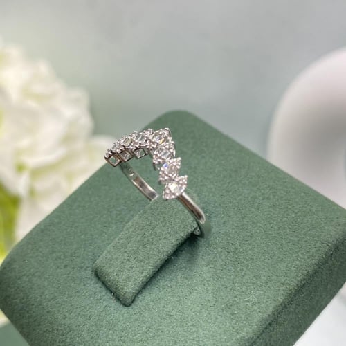 خاتم الماس تصميم كلاسيكي بوزن 0.20 قيراط