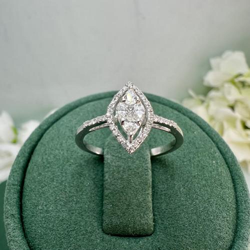 خاتم ألماس ماركيز بتصميم راقي