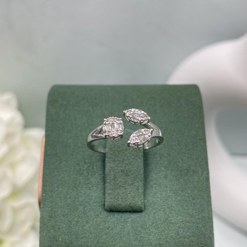 خاتم الماس تصميم كلاسيكي بوزن 0.18 قيراط