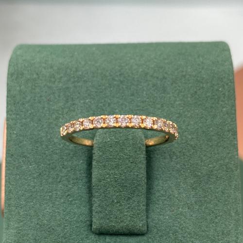 خاتم الماس ناعم تصميم حديث