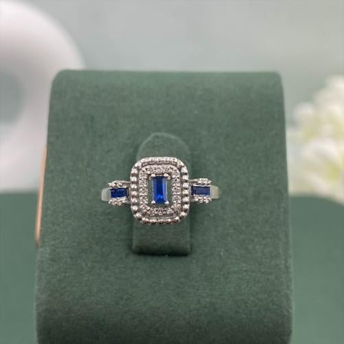 خاتم الماس على حجر الزفير