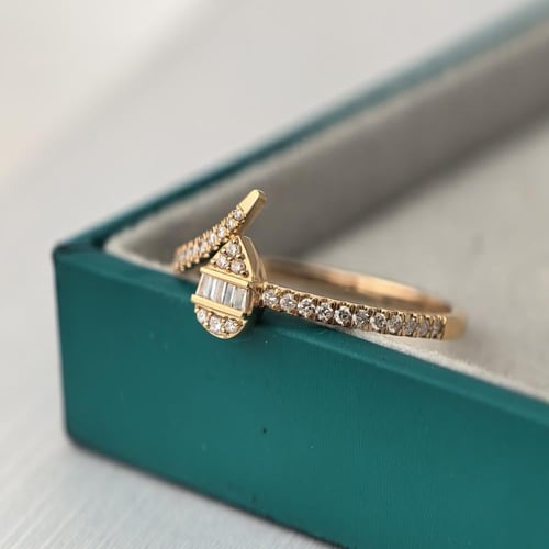 خاتم الماس دمعة باجيت مفتوح