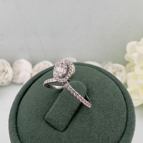 خاتم الماس ناعم تصميم عصري