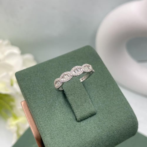 خاتم الماس حديث بوزن 0.27 قيراط