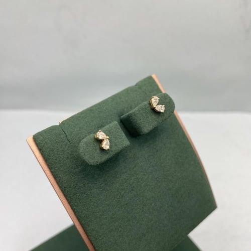 حلق الماس ناعم حديث بوزن 0.35 قيراط