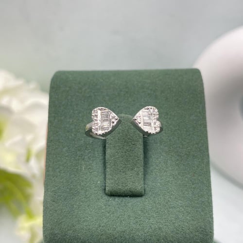 خاتم الماس تصميم قلب بوزن 0.27 قيراط