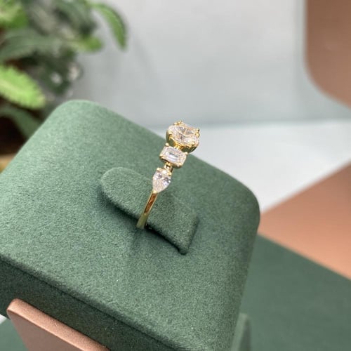 خاتم الماس سوليتير تصميم ملاكايت عصري