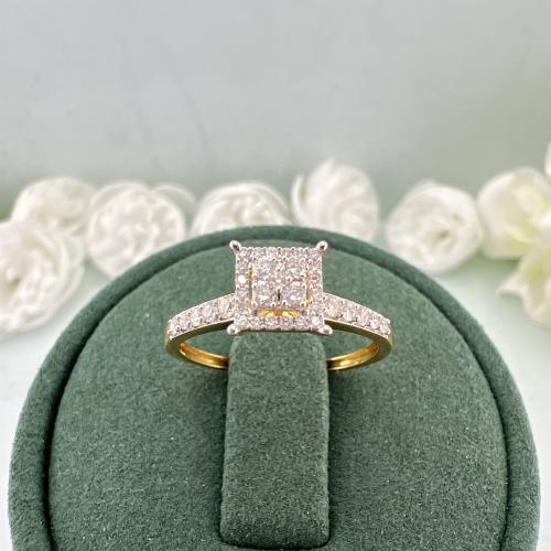 خاتم ألماس مربع مزدوج فاخر بالذهب الأصفر