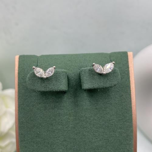 حلق الماس ناعم بوزن 0.93 قيراط