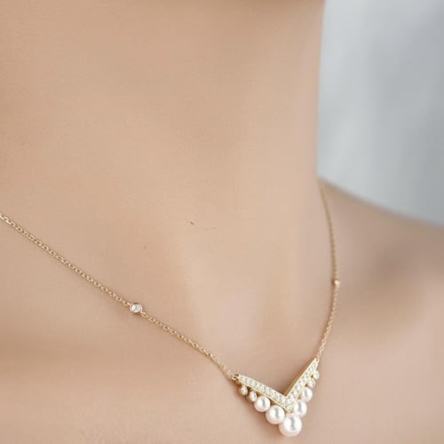 عقد لؤلؤ و الماس تصميم ناعم متدلي بوزن 0.36 قيراط