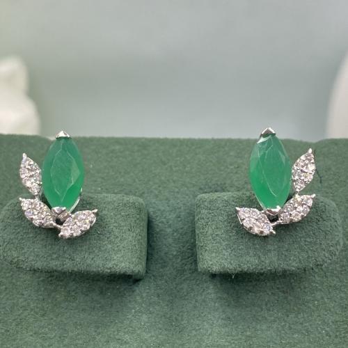 حلق الماس ناعم بوزن 0.22 قيراط