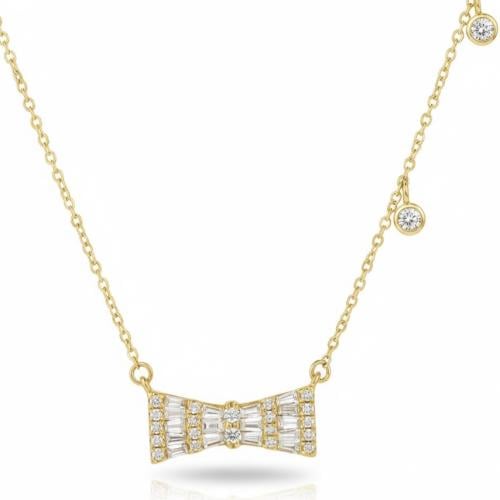 تعليقة الماس سلسلة ناعمة على شكل فيونكة بوزن 0.24...