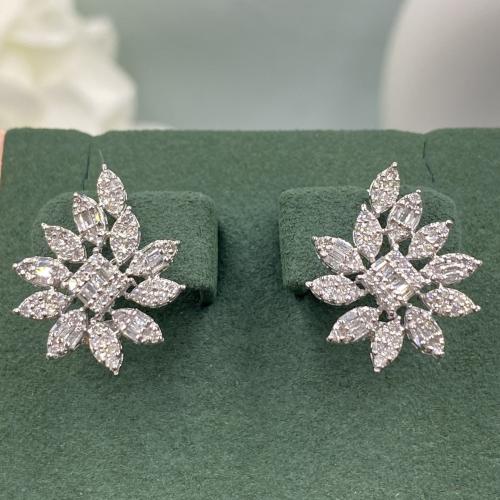 حلق الماس تصميم كلاسيكي بوزن 0.89 قيراط