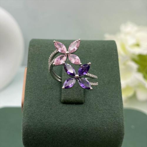 خاتم الماس على حجر المورغانيت