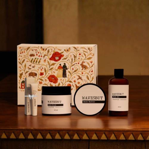 WAVESBUT Collections - Gift Box