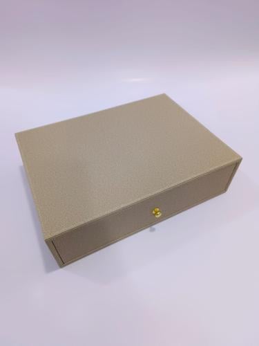 علبة ألبوم A4 جلد إيطالي