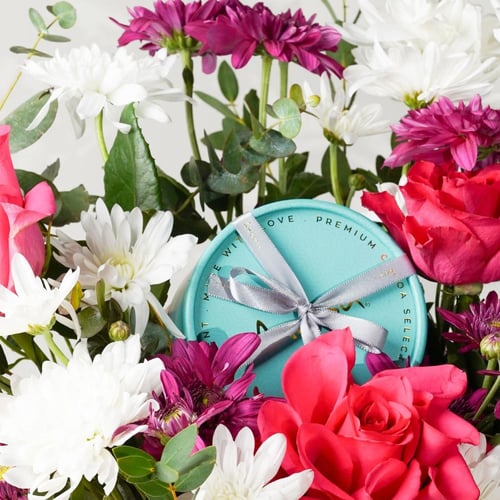 باقة فلور ستاند مع انوش سلندر