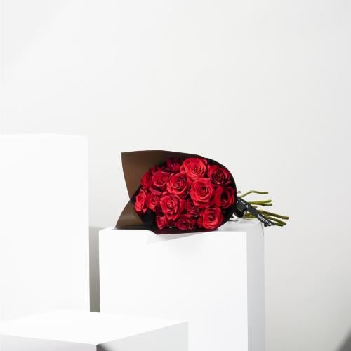 باقة الحب - 15 تغليف أسود