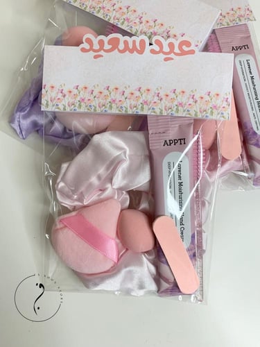 توزيعات العيد للبنات