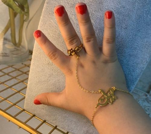 كف يد بنات بالاسم حسب الطلب