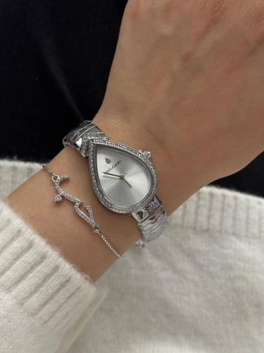 ساعة بلوقري النسائية