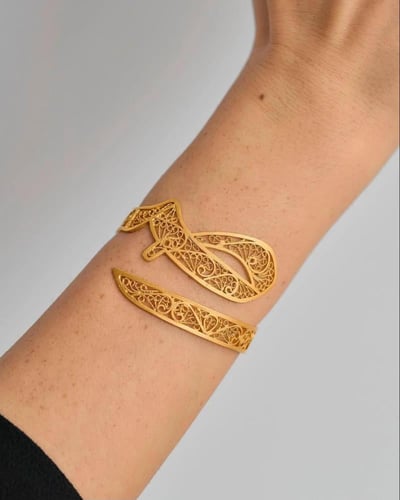 اسواره بحفر الحرف على طلبك