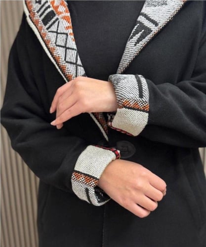 جاكيت شتوي مطرز بالسدو الفاخر