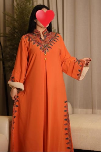 جلابية بتصميم جديد