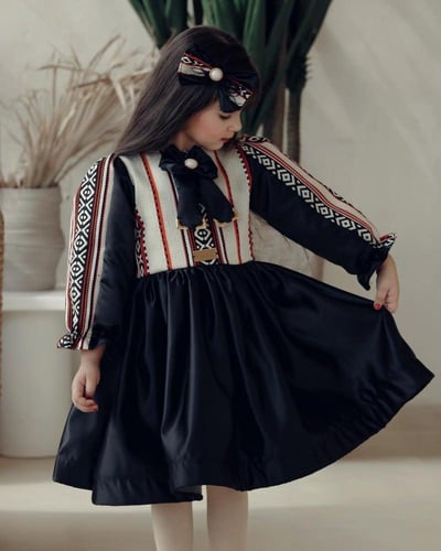 فستان بناتي للتأسيس