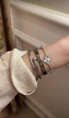 اساور فخمه تصميم مكس