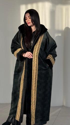 فروة نسائية بتصميم فاخر