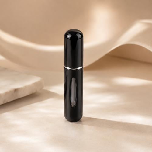 بخاخ عطر صغير قابل لإعادة التعبئة