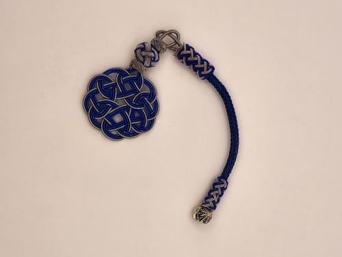 طربزونه نحاسيه باللون الأزرق