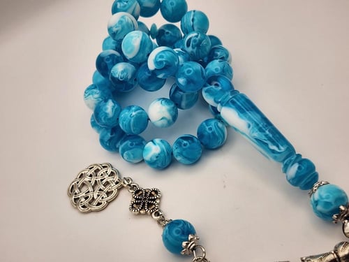 سبحه بكالايت 45 خرزه 10 ملي باللون الازرق المموج