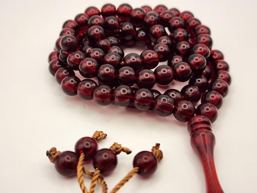 سبحه 99 خرزه 7.5 ملي باللون العودي