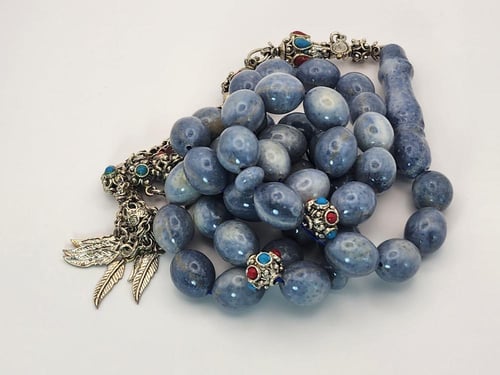 سبحه من المرجان الازرق النادر مع كركوشه من الفضه