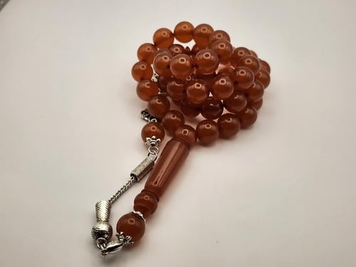 سبحه بكالايت 45 خرزه 10 ملي باللون البني