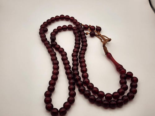 سبحه 99 خرزه 7.5 ملي باللون العودي