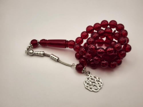 سبحه بكالايت 45 خرزه 10 ملي باللون الأحمر الشفاف