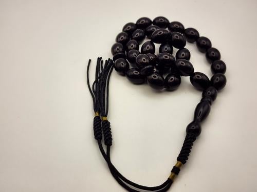 سبحه باللون الأسود بكركوشه كويتيه