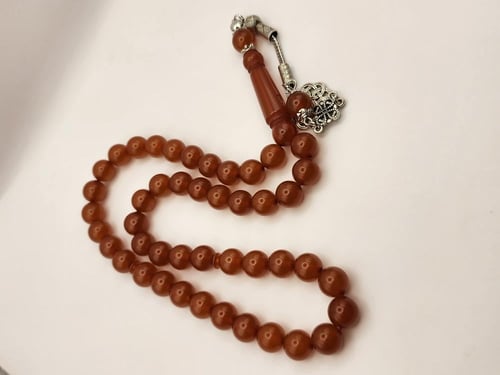 سبحه بكالايت 45 خرزه 10 ملي باللون البني