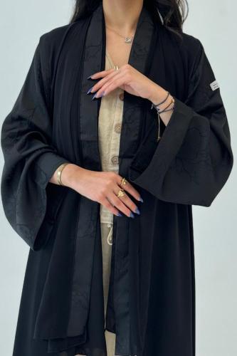 بلاك بيري مع أكمام مشجرة أسود
