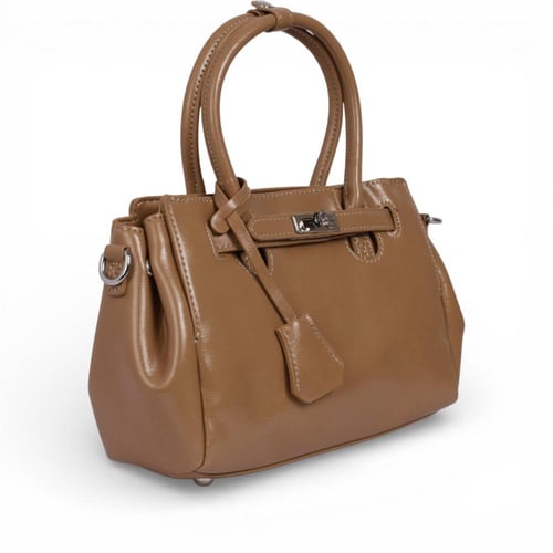 شنطة جلدية من مادلين -