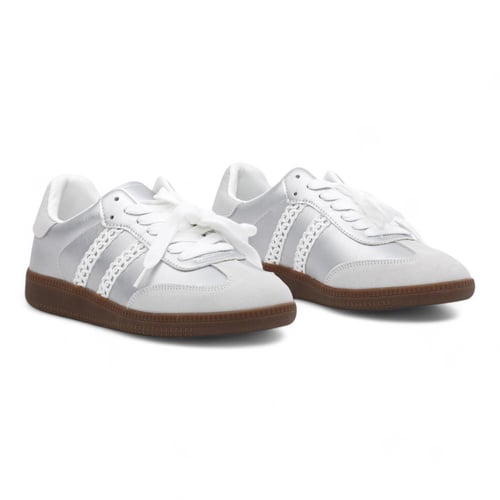 حذاء رياضي نسائي من لمار - فضي