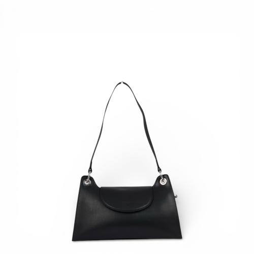 شنطة جلدية من مادلين - اسود